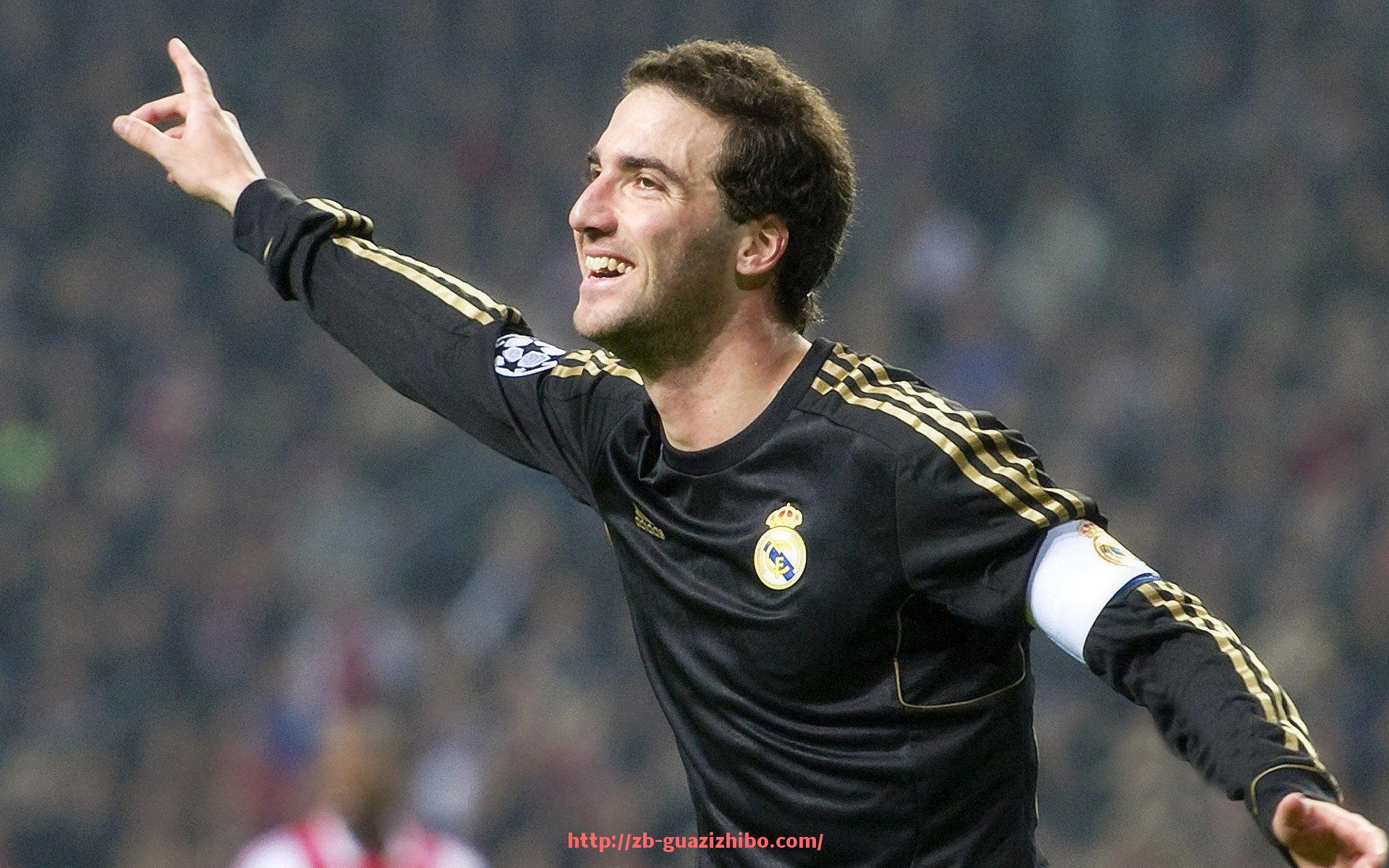 瓜子直播-曼城世俱杯夺冠背后的励志故事与团队精神